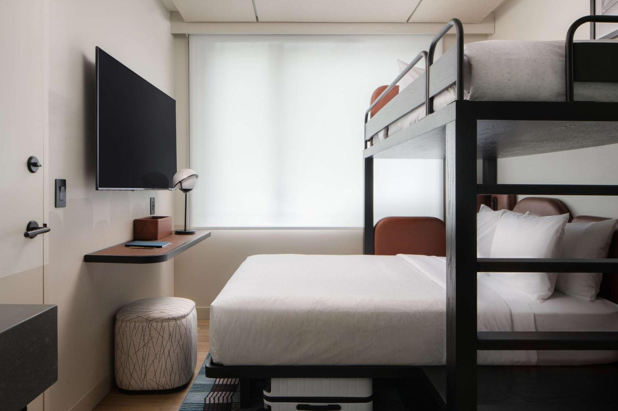 Motto By Hilton New York City Times Square Extérieur photo